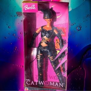 Barbie Halle Berry Catwoman Doll - 2004 Black Costume DC Comics NIB